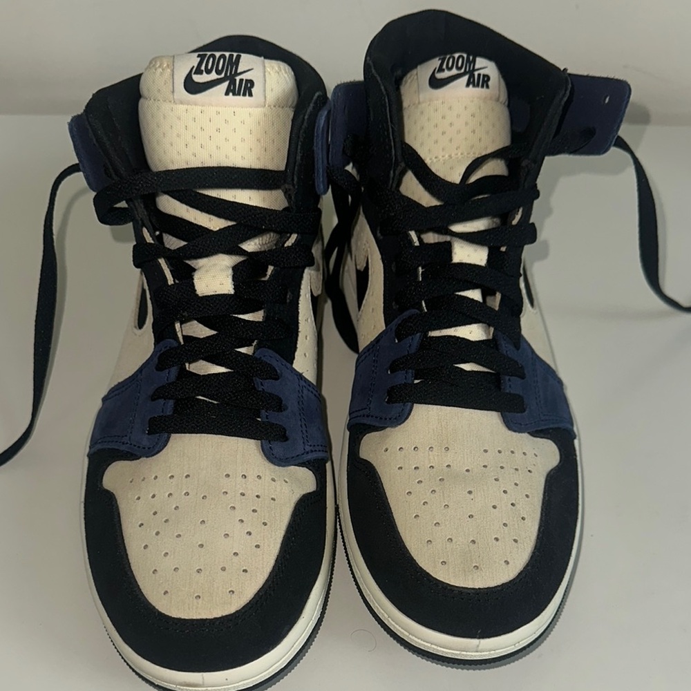 NWOT! Nike Air Jordan Black, Blue, and Cream Suede Sneakers with Iconic Design - Picture 2 of 7